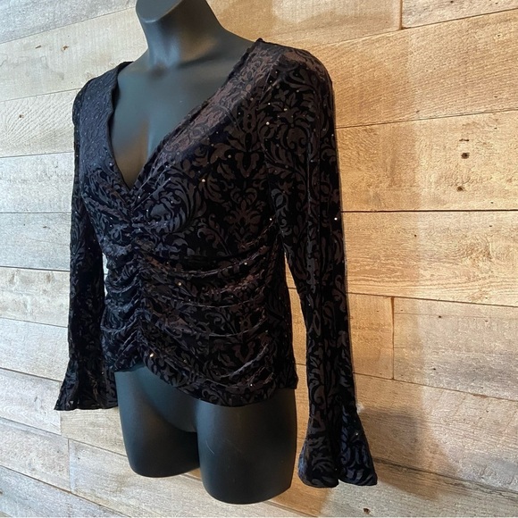 JS Boutique women’s black ruched blouse  in size large - Picture 2 of 9